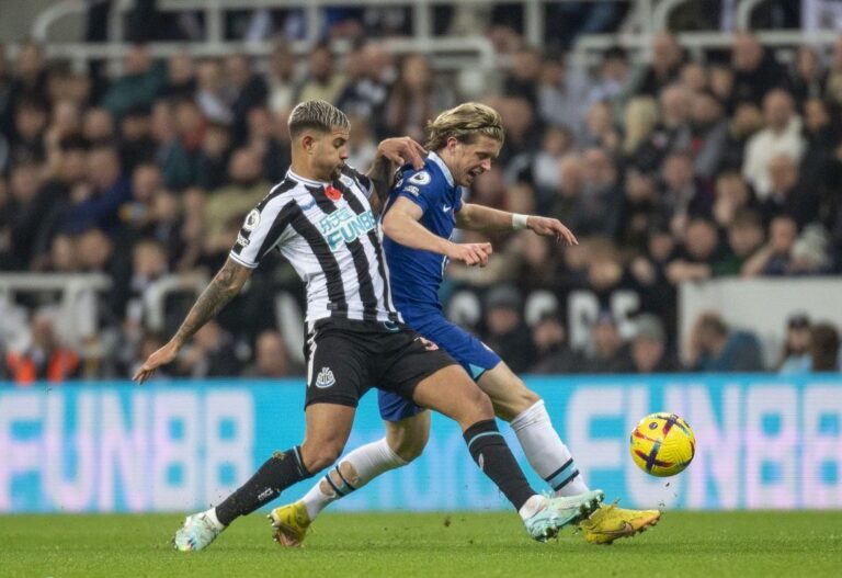 A Tale of Two Teams: Comparing Chelsea and Newcastle’s Performance in Their Recent Encounter