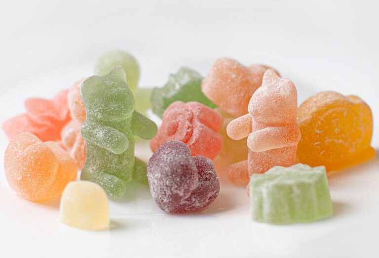 Exploring the Different Flavors and Potencies of CBD Gummies and Soft Chews