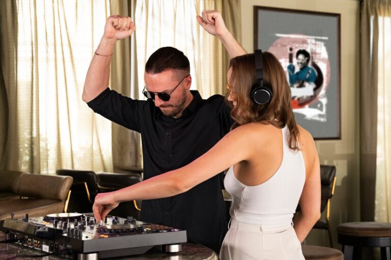 How Much Does a Wedding DJ Cost? Budgeting Tips