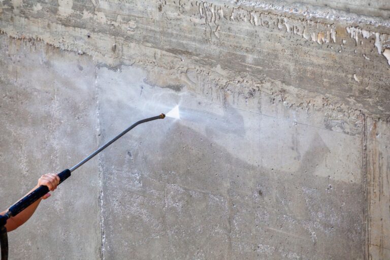 The Importance of Hiring a Professional Pressure Washer Cleaning Services for Your Home