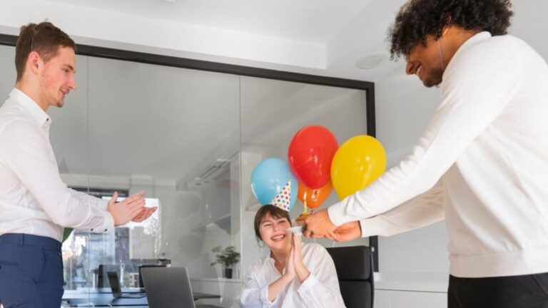 Celebrating Milestones: Creative Ideas for Employee Service Recognition